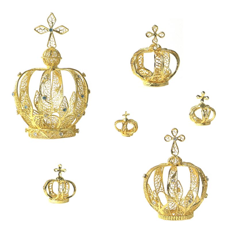 Coroa em filigrana dourada para imagens