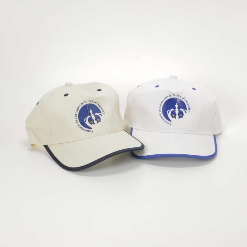 Boné "sameiro" com cores variadas