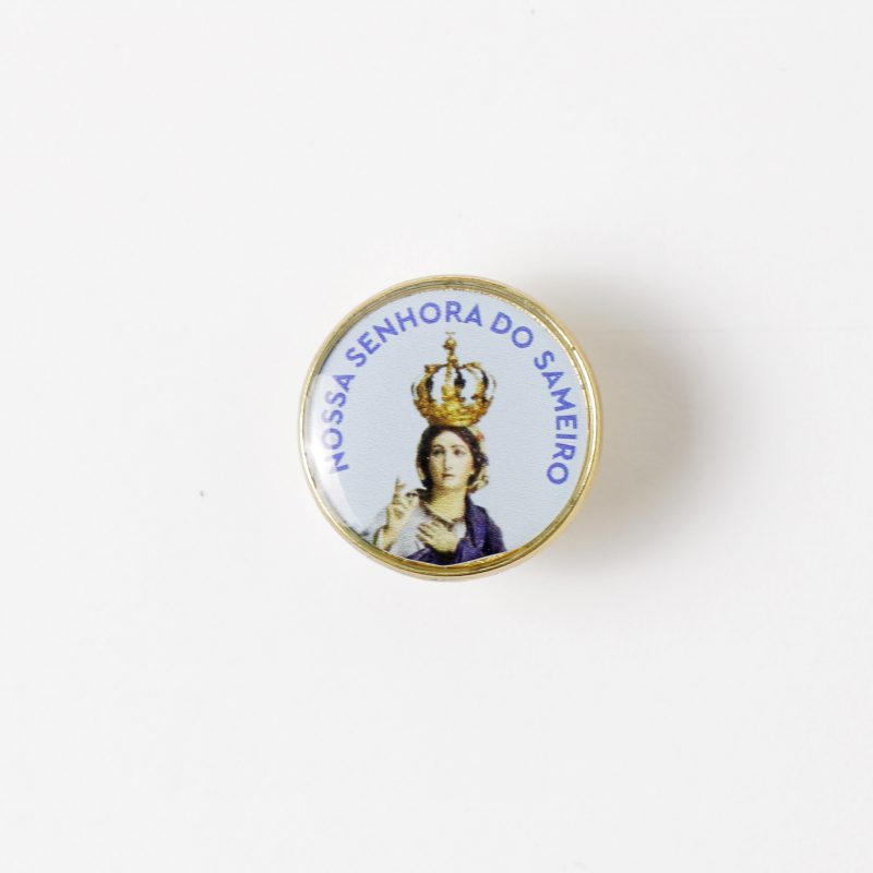 Pin com a imagem da Nossa Senhora do Sameiro