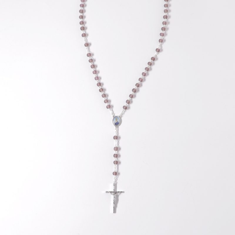 Terço em vidro fosco lilás 48cm