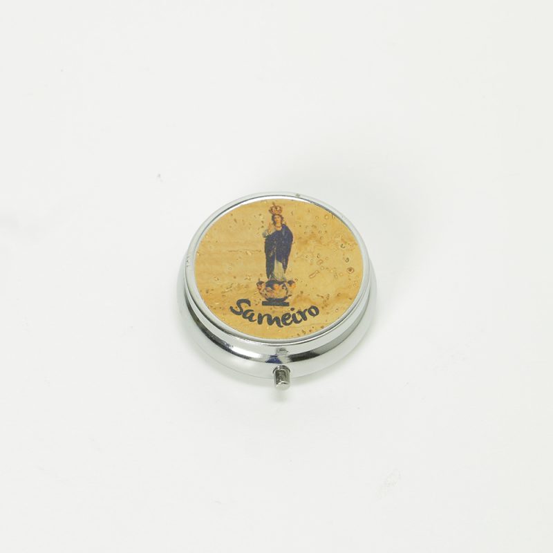 Caixa prateada para comprimidos com imagem