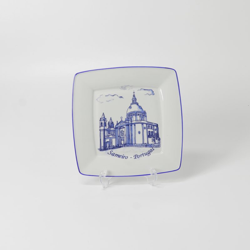 Prato em cerâmica com Basílica do Sameiro