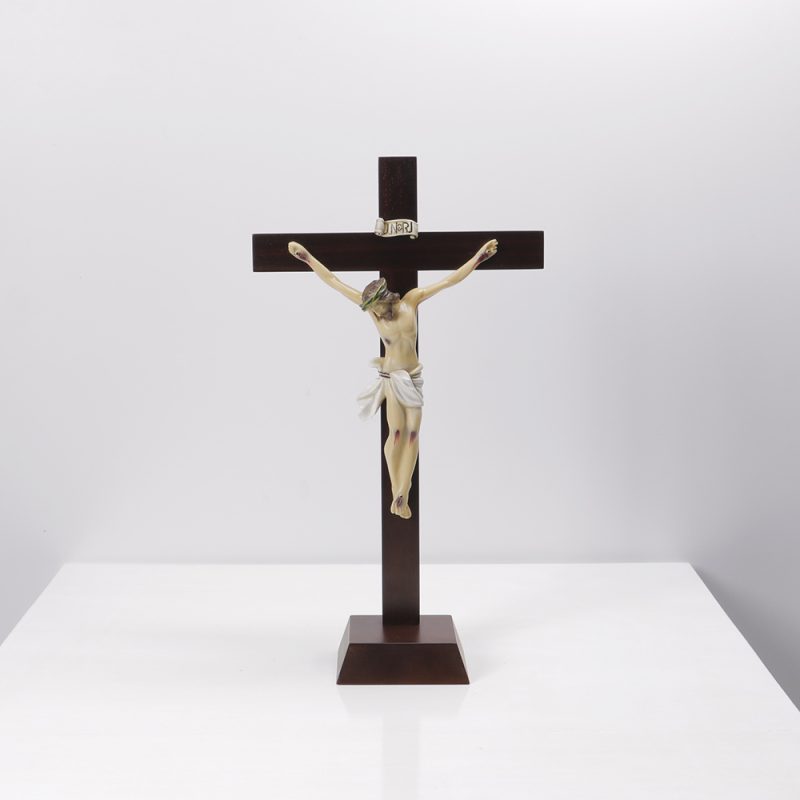 Crucifixo com base